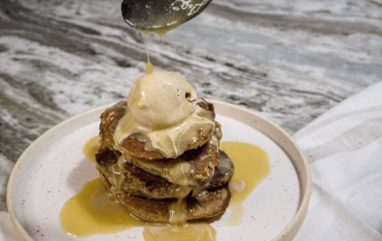 Pancakes aux dattes et caramel